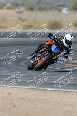 media/Mar-24-2025-Moto Forza (Mon) [[57ce5c5cff]]/2-Intermediate Group/Session 2 Turn 11/